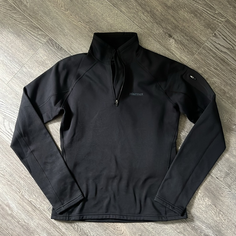 Marmot Women’s quarter zip fleece pullover